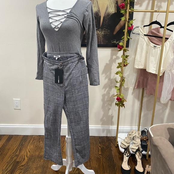 H&M top and fashion nova bottoms NWT Bundle - Picture 2 of 5